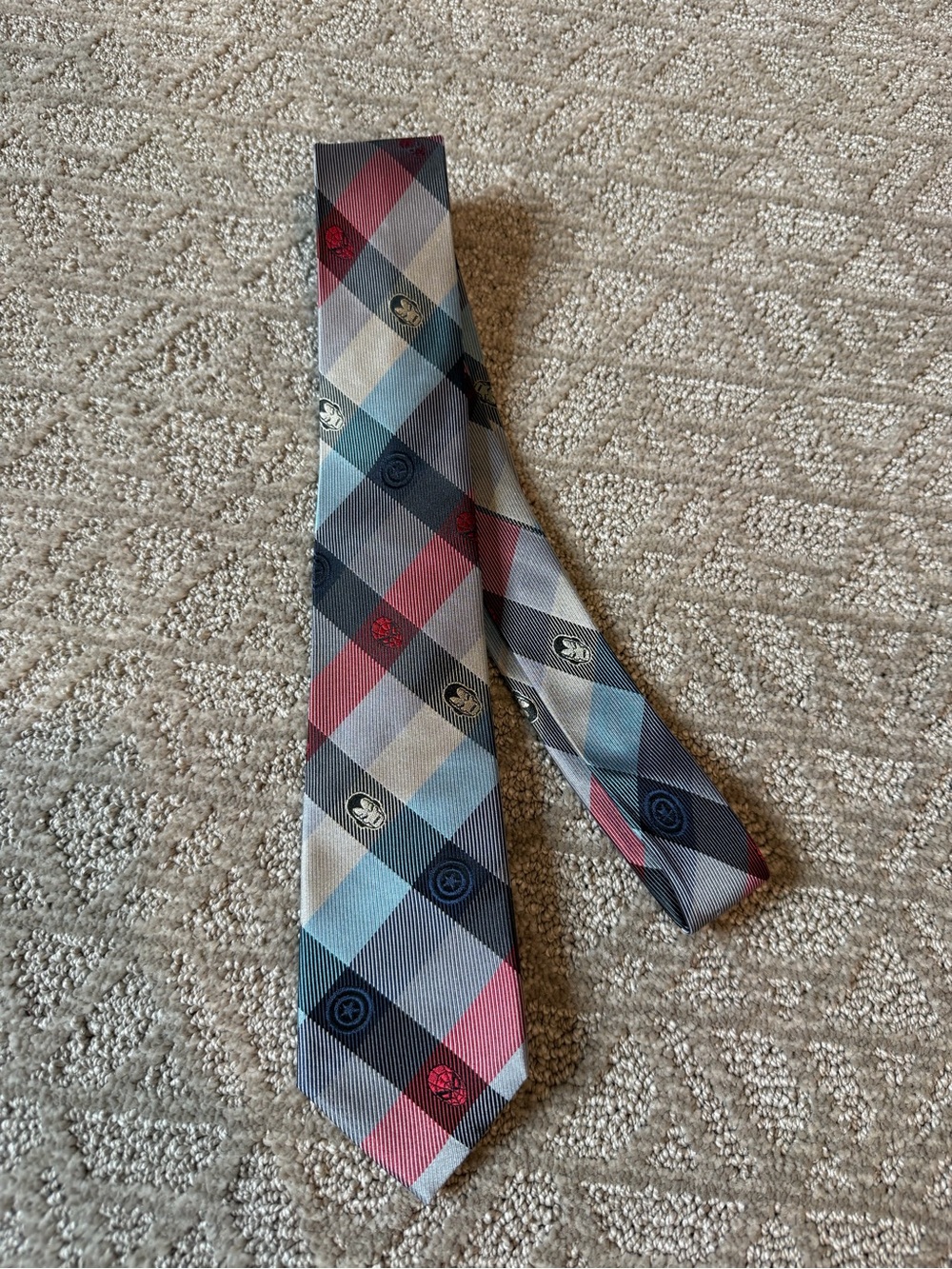 Marvel Plaid Tie in Gray, Blue & Pink